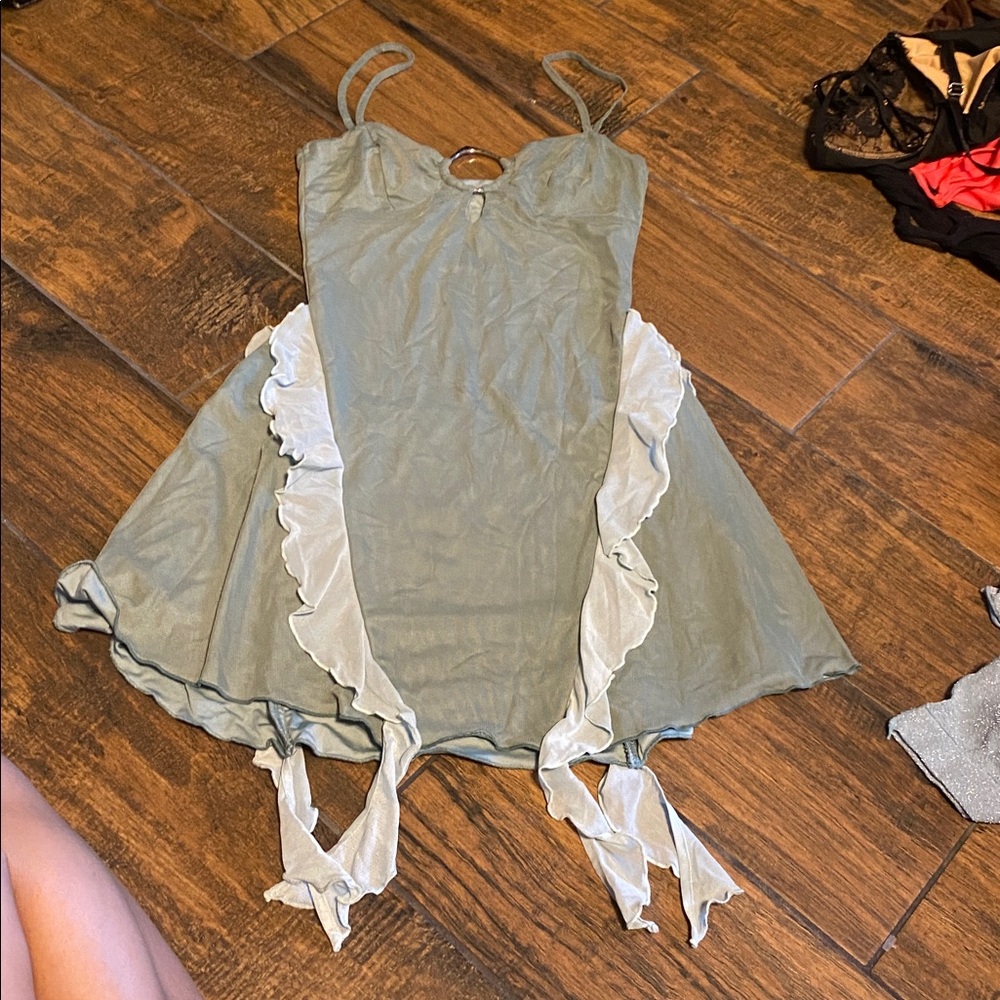 Tiger Mist Green Mini Dress with Cream Accents
